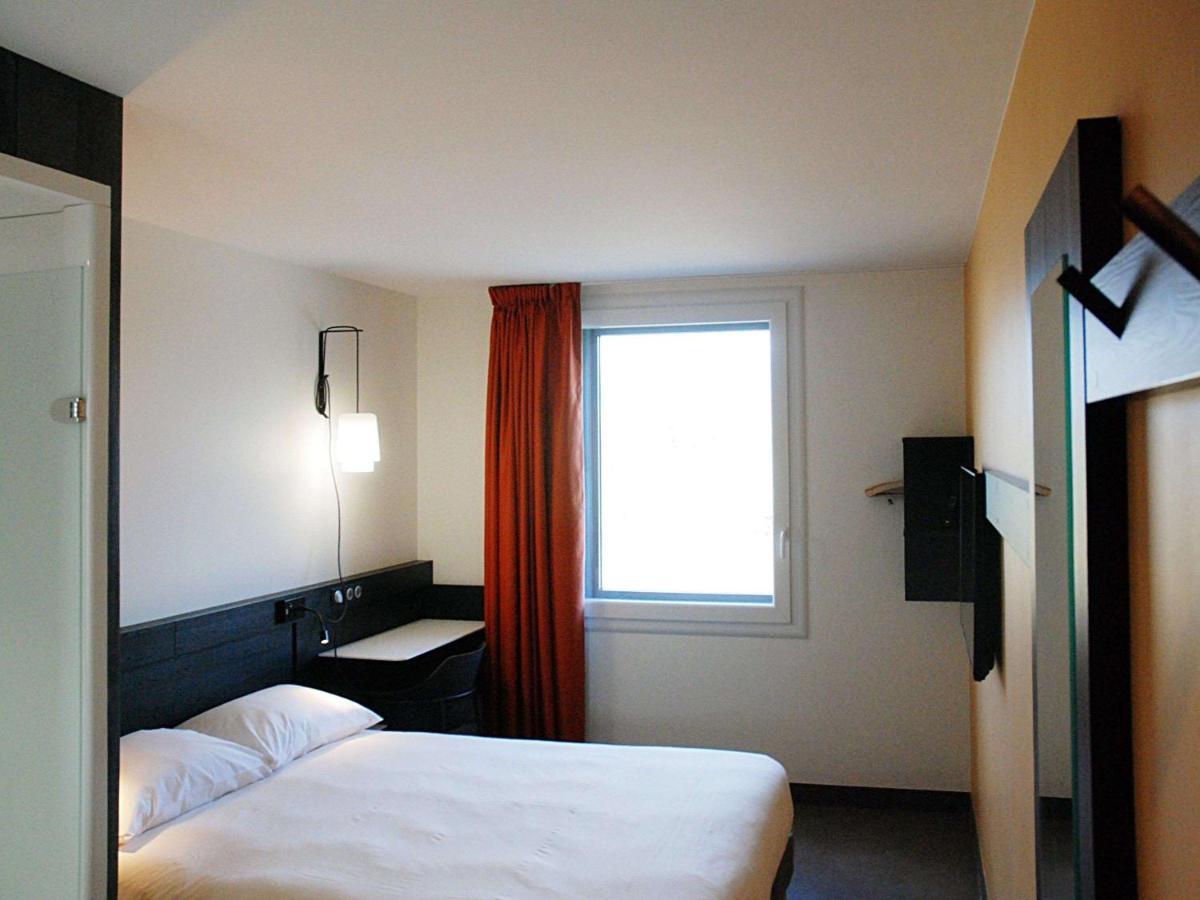 Ibis Budget Annecy Sud-Poisy Exterior foto